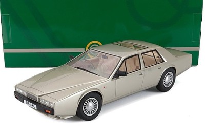 Aston Martin Lagonda S2 von 1990 Metallic Sand in 1/18 von Cult Models CML153-3