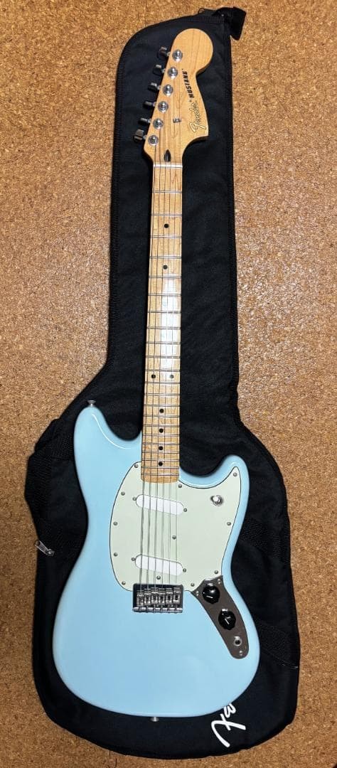 Electric Guitar Fender Player Mustang 2023 Made in Mexico with Soft Case