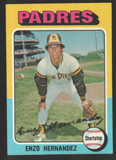 1975 Topps Baseball #84 - Enzo Hernandez - San Diego Padres  75-091