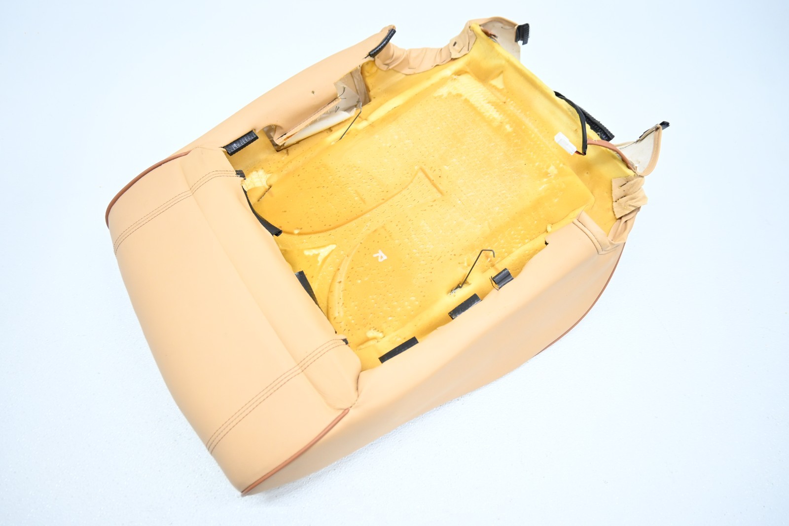 ⭐03-12 Maserati Quattroporte Front Right Side Upper Backrest Seat Cushion Oem