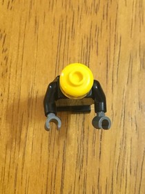 LEGO CITY 7741 POLICE HELICOPTER correct mini figure & accessories 100% Complete