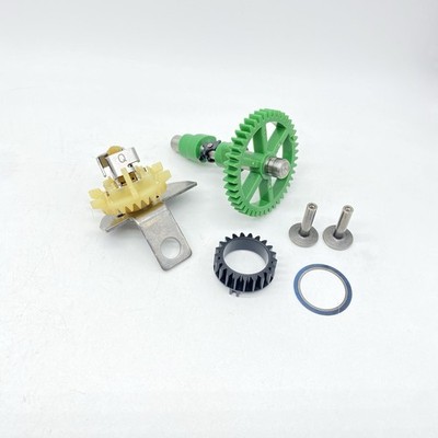 OEM Briggs & Stratton 163cc Camshaft 594090 / Timing Gear 594105 Oil Slinger Set