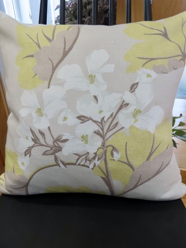 Laura Ashley 22” Beautiful, Gentle Colours Double Sided Cushion Cover Zipped. - Picture 4 of 9