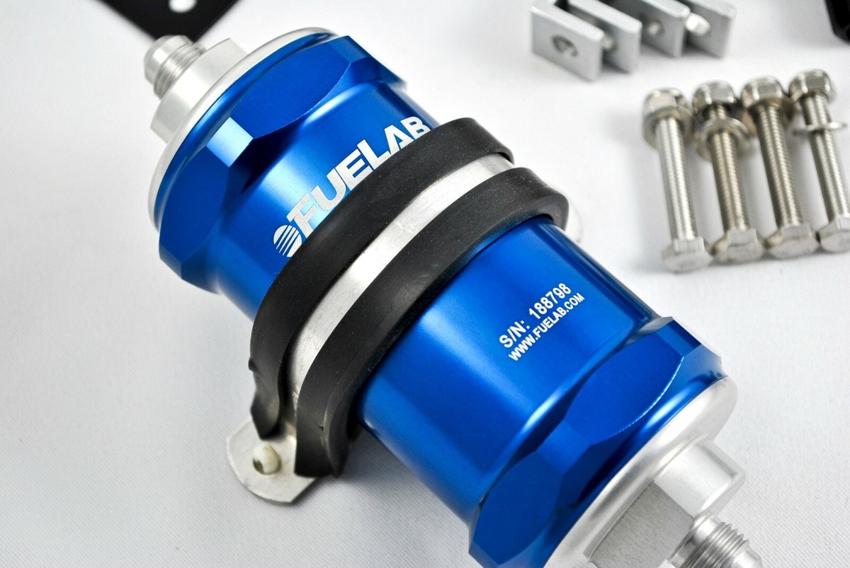 fit Nissan 300zx Z31 Injector dynamics ID1050x fuel rail