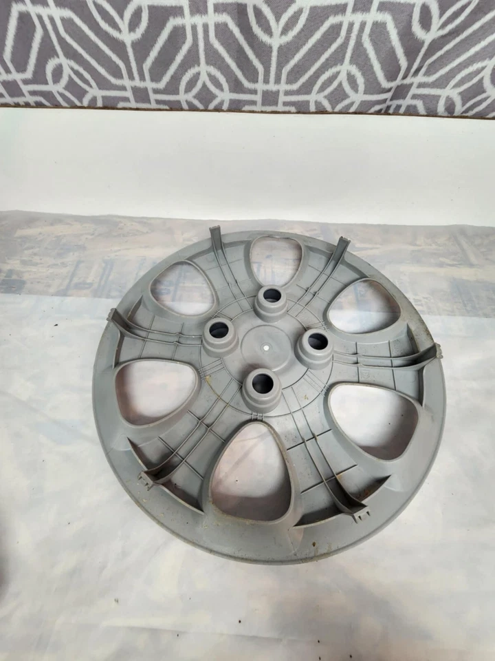 NOVO FABRICANTE DE EQUIPAMENTO ORIGINAL 15" tampa de cubo de roda prata 529602F600 para Kia Spectra 03-06 Spectra5 05-06 - Imagem 3 de 4