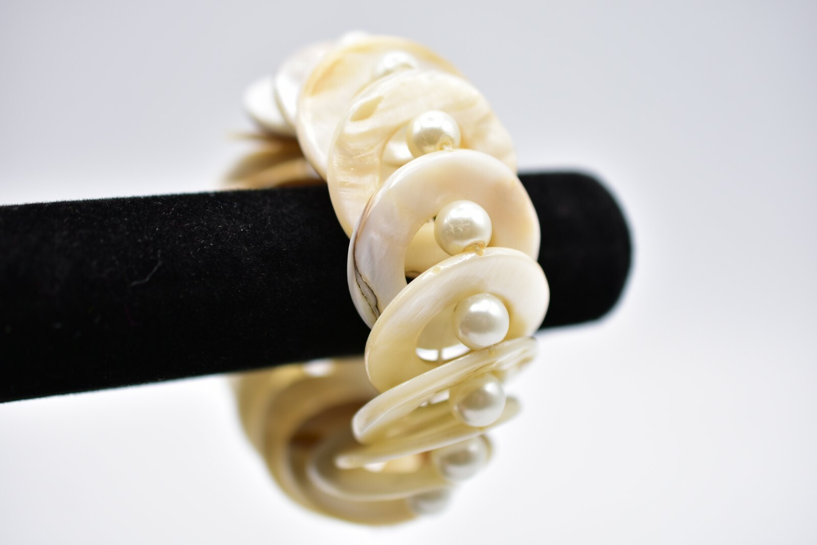 Statement Abalone Shell White Beaded Bracelet Str… - image 6