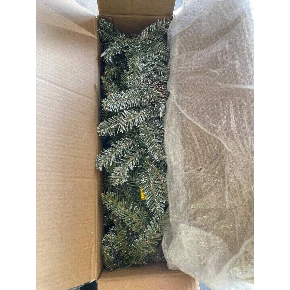 National 9' X 10" Dunhill Fir Garland with Snow Red Berries Cones and 50 Lights - Image 2 of 3