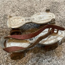 Vtg 1950's CHICAGO Adjustable Roller Skates Leather Strap Metal Wheels 1 Strap
