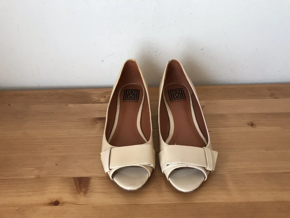 $195 Pour la Victoire para mujer talla 6M charol desnudo 'rin' peeptoe cuñas planas Foto 3 de 4