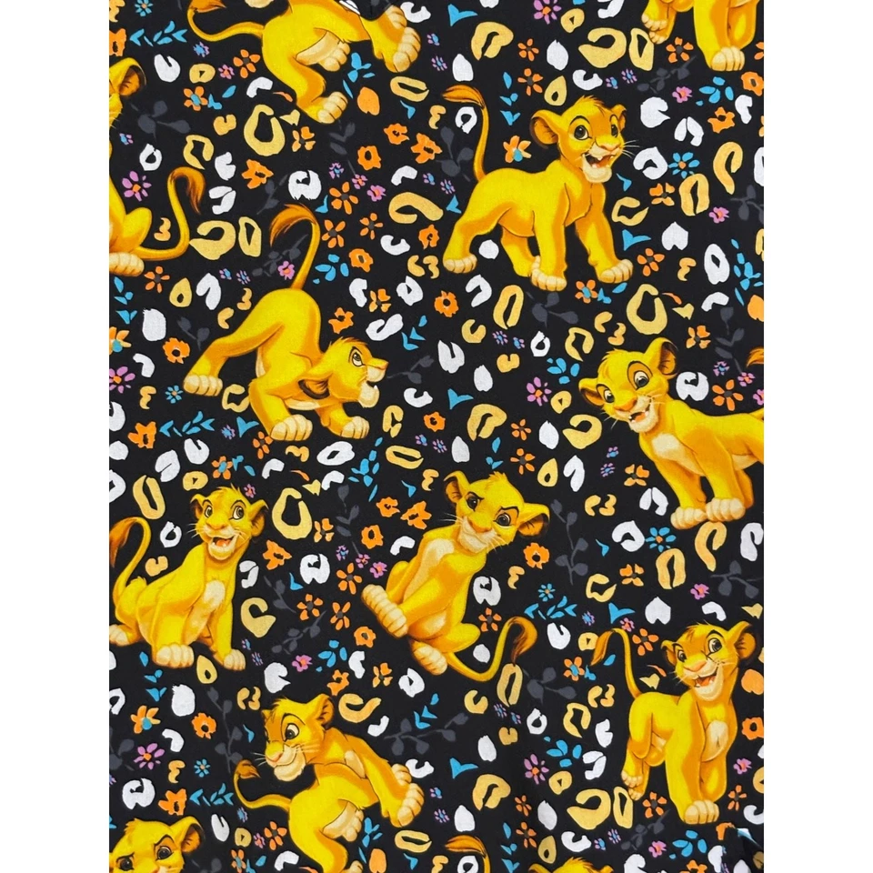 Disney Lion King Simba Womens Scrub Top 2X plus size Nurse Childcare Doctor - Image 2 of 4