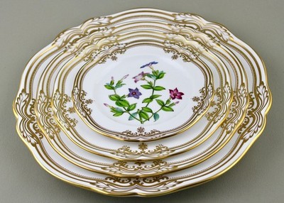 SPODE CHINA ENGLAND STAFFORD BLUMEN 4-TEILIG ABENDESSEN MITTAGESSEN SALAT & BEILAGENTELLER 