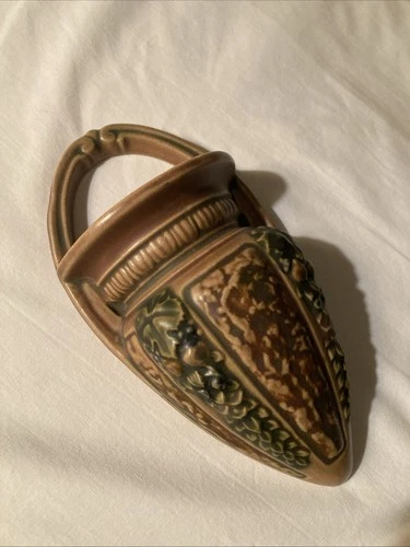 Vintage Roseville Pottery 1924  Florentine Wall Pocket