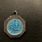 Vintage Catholic Our  Lady of Lourdes Blue Enamel Medal pendant Vintage — photo 7