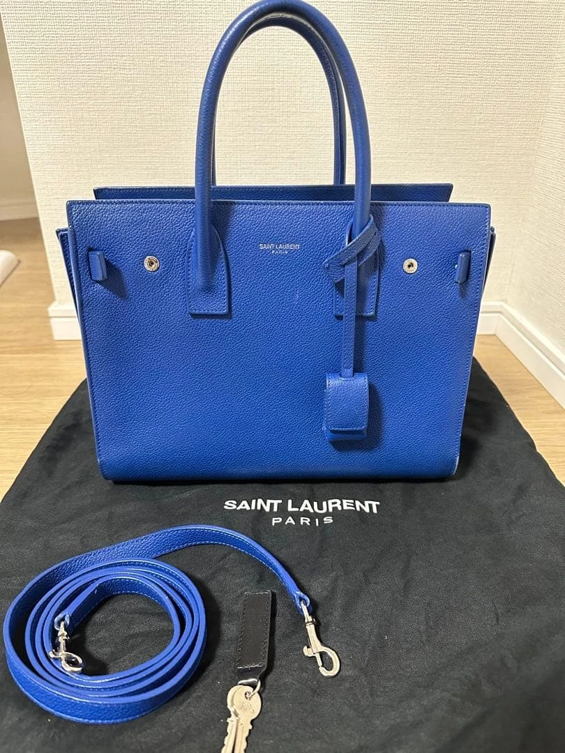 25+ Saint Laurent Blue Tote Bags & Handbags for Women for sale