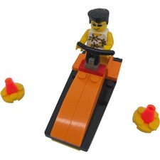 LEGO Island Xtreme Stunts Snap's Cruiser 6733 Complete w/ Manual No Original Box