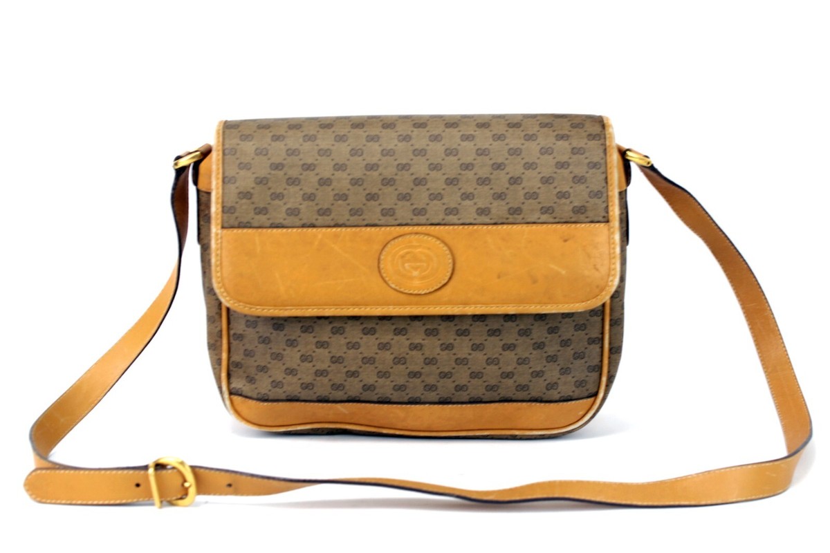 【used】GUCCI ミニポーチ Auth Gucci Micro GG Brown PVC & Leather Crossbody Shoulder Bag