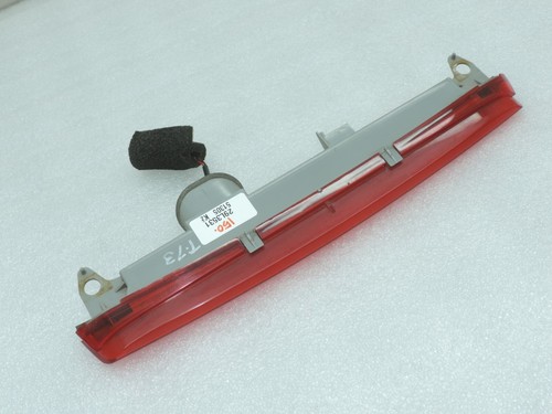 Tercera luz de freno original Toyota Avensis T25 familiar 8157005090 81570-05090 - Imagen 7 de 12