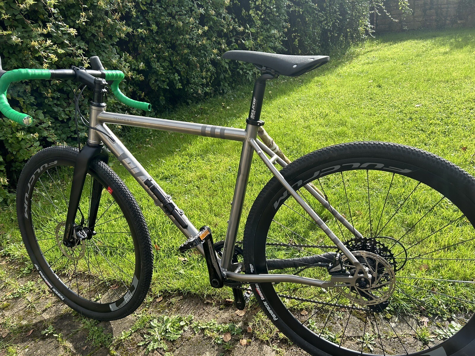 planet x gravel bike