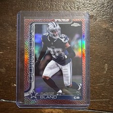 2025 Topps Chrome Football DaRon Bland Pigskin Refractor SP #82