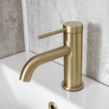 Como Brushed Brass Basin Mixer Tap - Inc Waste