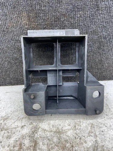 VW CRAFTER Furgon SY Stoßstangenhalter vorne links A9068850263 1.97 31729181