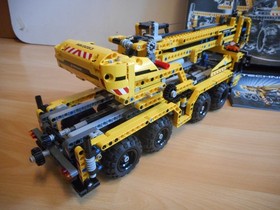 LEGO Technic Mobile Crane with Box (Lego No: 8053)