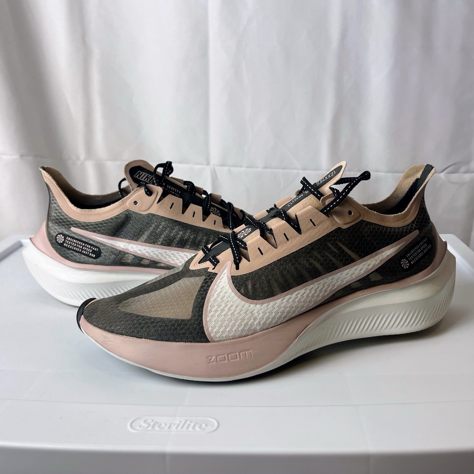 SAOLA Scarpe da corsa Nike Zoom Gravity uomo 12 BQ3203 006 rosa nero leggere pulite