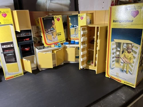 RARE Vtg 1978 Sindy Scenesetter 4 Piece Kitchen Set…1237,1238,1239 &1246