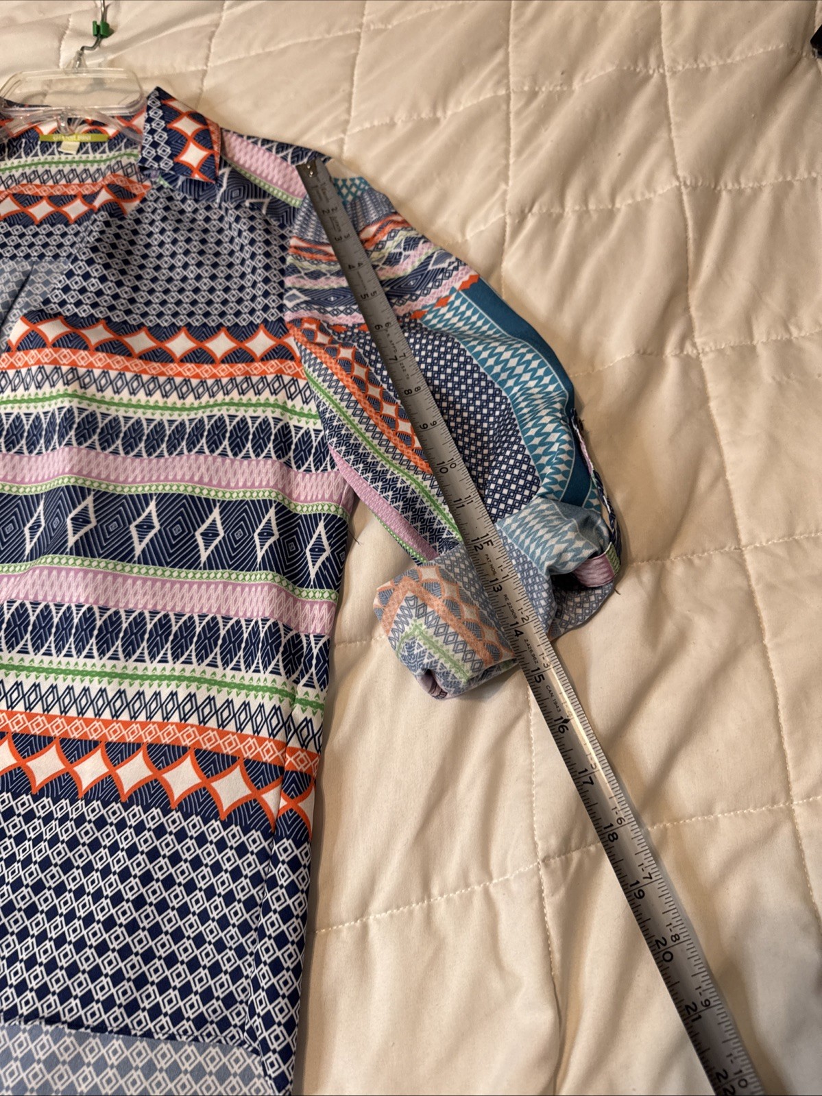 Gianni Bini Colorful Print Faux Wrap Boho Blouse Size Small Hi Low Roll Tab