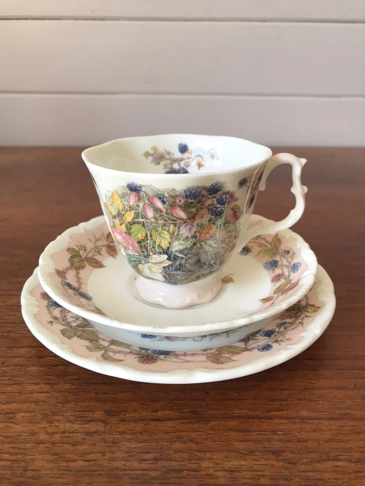 Vintage Royal Doulton Brambly Hedge Autumn Tea Trio Cup Plate Saucer  England - image 2 of 4