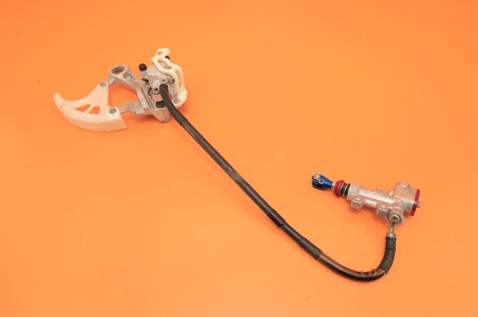 2009 07-09 RMZ250 RMZ 250 后制动卡钳支架主缸软管 TUSK — 第 4/4 张图片