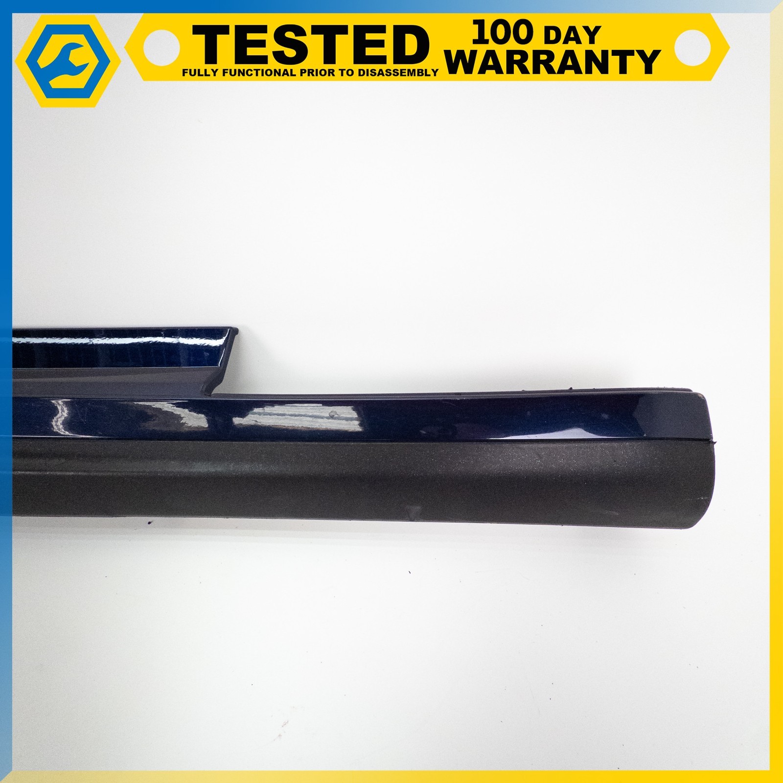 14-19 MASERATI QUATTROPORTE RIGHT SIDE SKIRT ROCKER PANEL MOLDING BLUE OEM