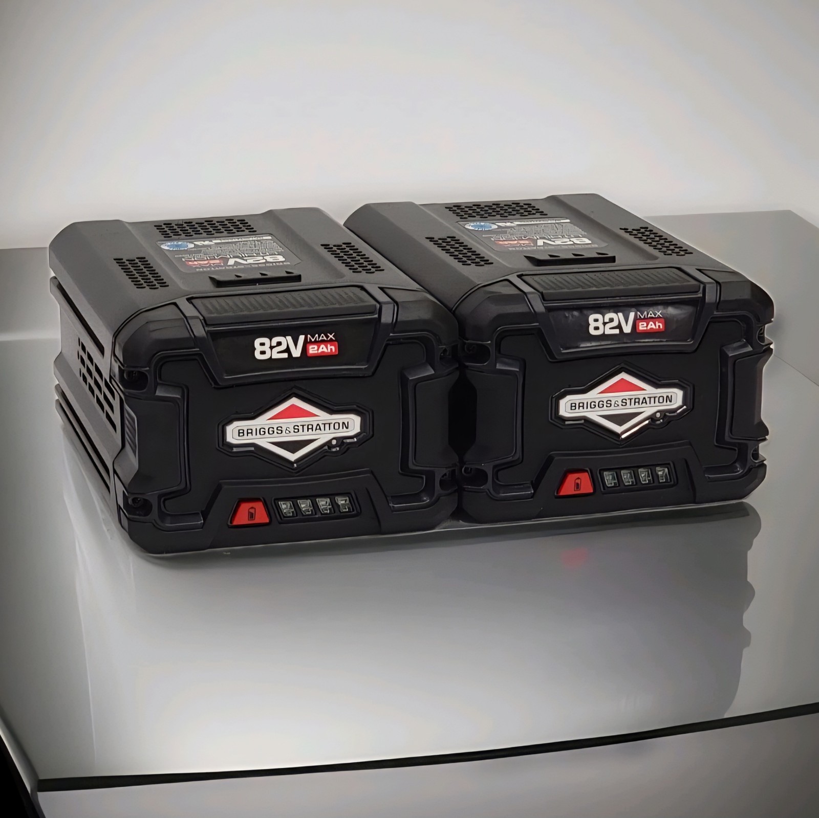 2 - Pack of Genuine Snapper XD 82v Briggs & Stratton 2.0ah Batteries 