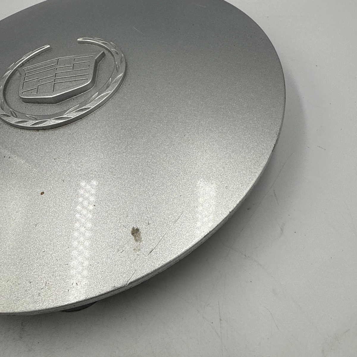 2006-10 Cadillac Deville DTS OEM Limousine Limo Hearse Center Cap