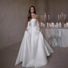 White A-Line Satin Wedding Dresses Strapless Off Shoulder Sleeveless Bride Gowns