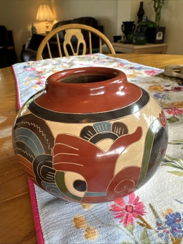 Vintage MCM San Juan de Oriente Pottery Vase Pot Signed Juan Paulino Martinez