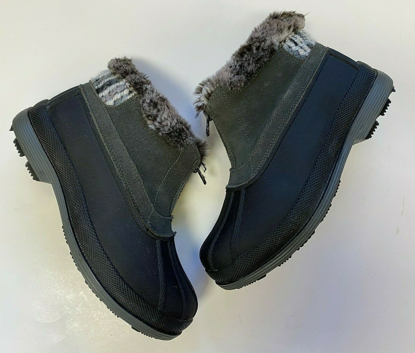 propet lumi ankle zip duck boot