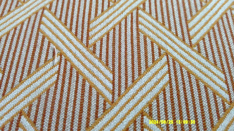 Parasol "Stella" Tejido Enrejado Salmón SKU 6381 Bambú Aspecto POR Exterior/Patio Foto 2 de 4