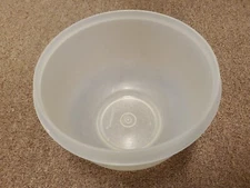 Vintage TUPPERWARE Crisp-It Lettuce Keeper Sheer bowl #1424, just the bowl