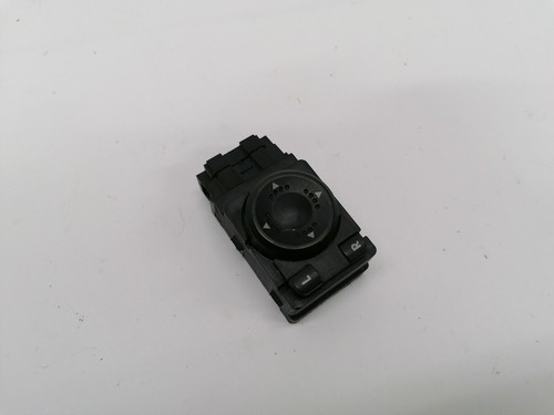 VW Passat 3B - Schalter Spiegelverstellung 3B1959565B (16)