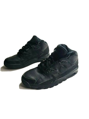 triple black sc trainer