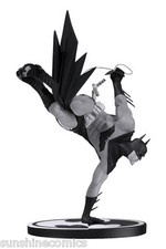 Batman Black and White Statue Sean Murphy NEW SEALED