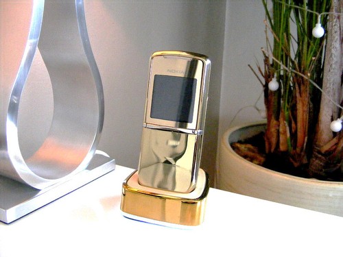 Nokia 8800 Sirocco Gold 18k (call protection, ideal, factory unlocked) - Picture 2 of 9