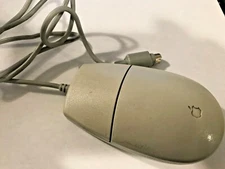 VINTAGE APPLE DESKTOP BUS MOUSE II  WORKING PULLS FROM CORPORATE ENVIRONMENT RM0