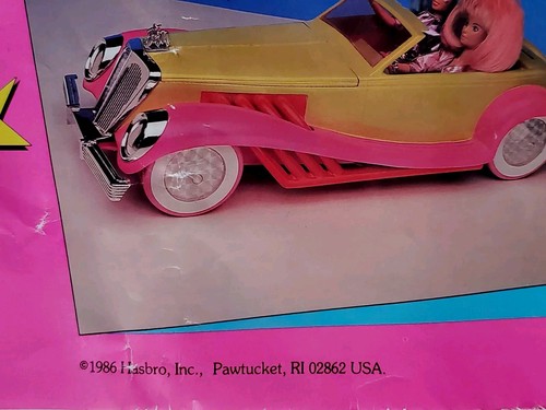 Jem & The Holograms Dolls "World of Glitter n Gold" Poster 1986 Hasbro 14X20 in - Picture 10 of 12