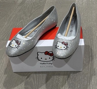 Katy Perry Collections Silver Hello Kitty Flats - Limited Edition sz 7