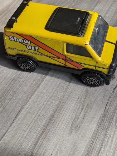 Vtg 1982 Tonka Show Off Custom Van Play People Slide Sunroof USA Made