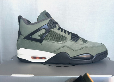 シューズ(男性用) AIR JORDAN 4 us12 UNDEFEATED 30cm Undefeated x Air Jordan 4 Retro 2025 Limited Edition Performance