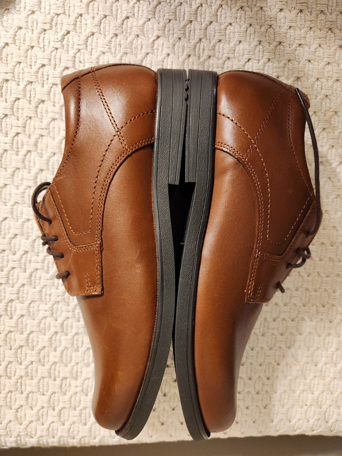 SAOLA Florsheim Comfortech Mid Town Derby a punta liscia giovanile 7M pelle