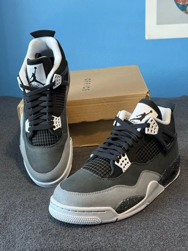 Nike Air Jordan 4 Retro Fear 2024 UK 10 SCATOLA DI RICAMBIO SPEDIZIONE VELOCE ✅